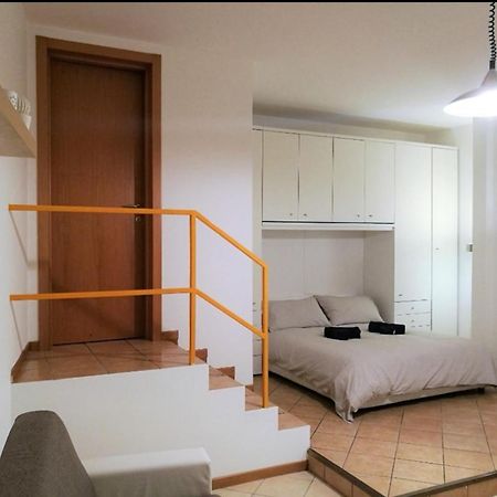 Farolfi Apartments Carracci 볼로냐 외부 사진
